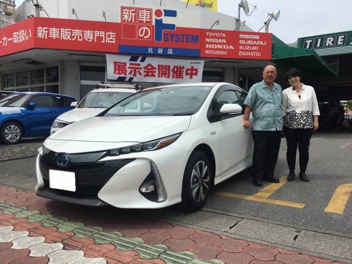 新車toyota Phvプリウス納車 沖縄で新車をお得に買う方法はシュタークへ 新車販売専門サイト
